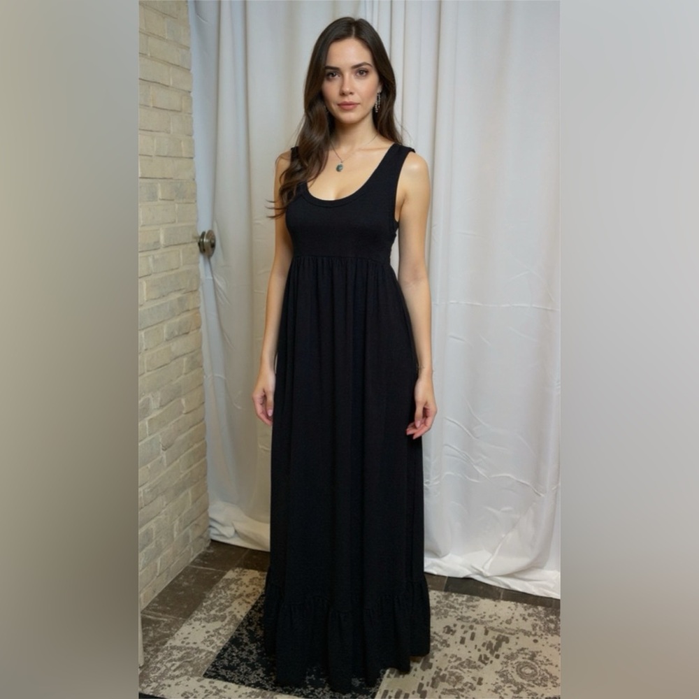 Route 66 Elegant Black Maxi Dress
